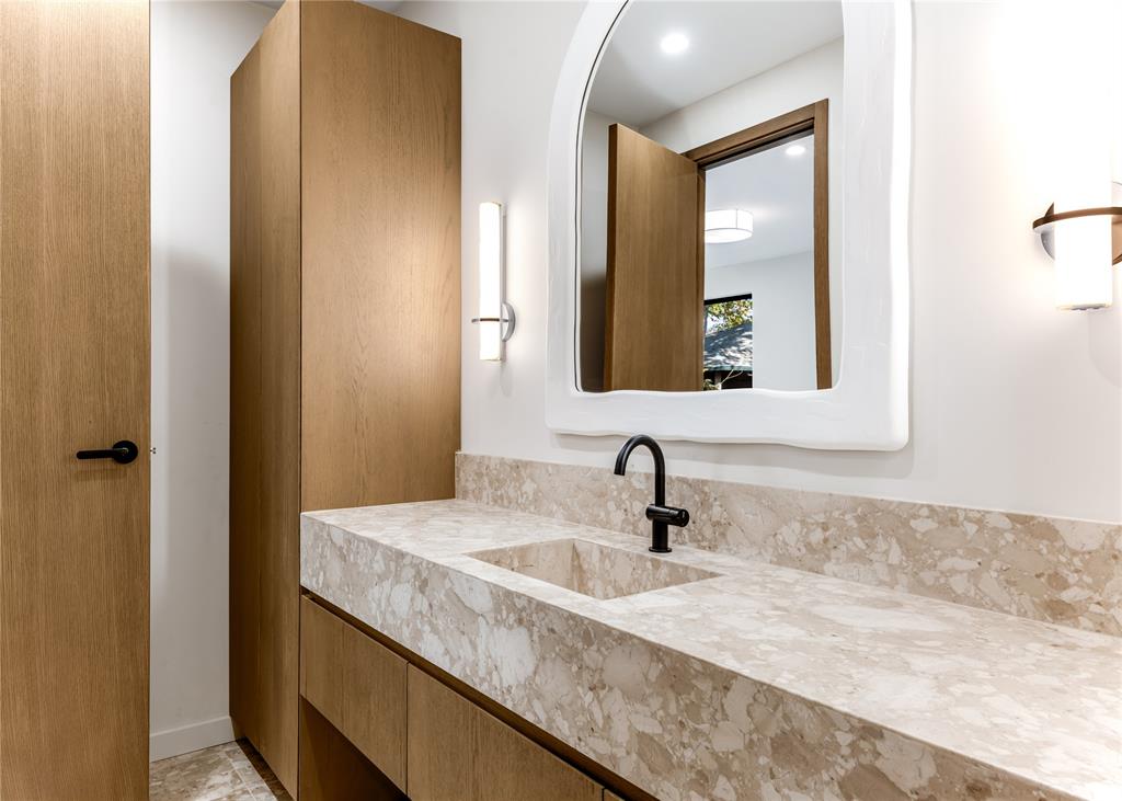 Llano Place - Residential