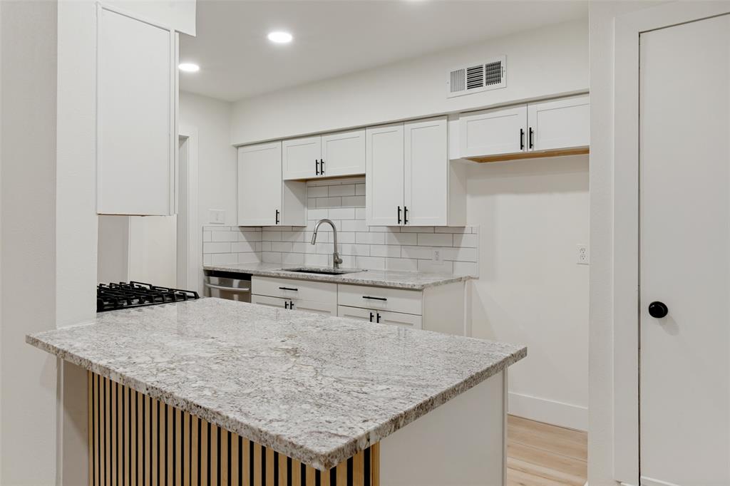 Royalhaven Rev - Residential