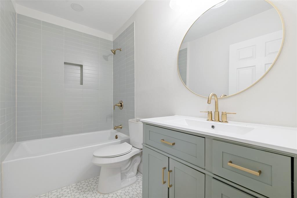 Royalhaven Rev - Residential