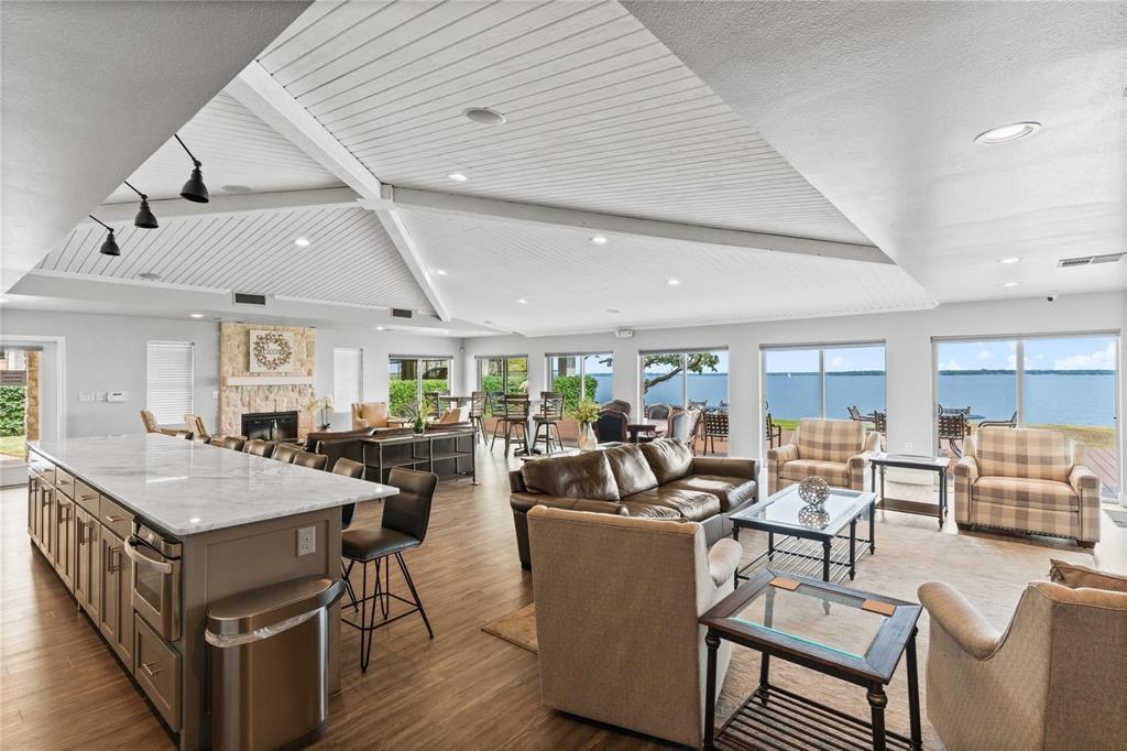 Waters Edge Condo - Residential