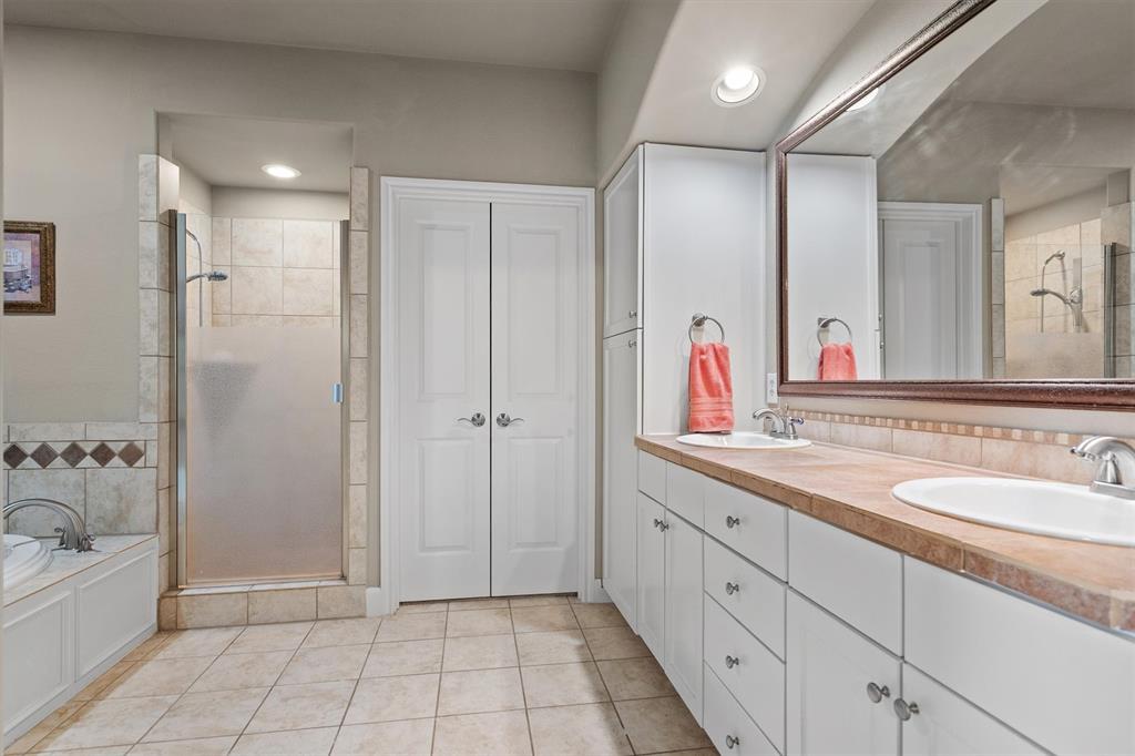 Waters Edge Condo - Residential