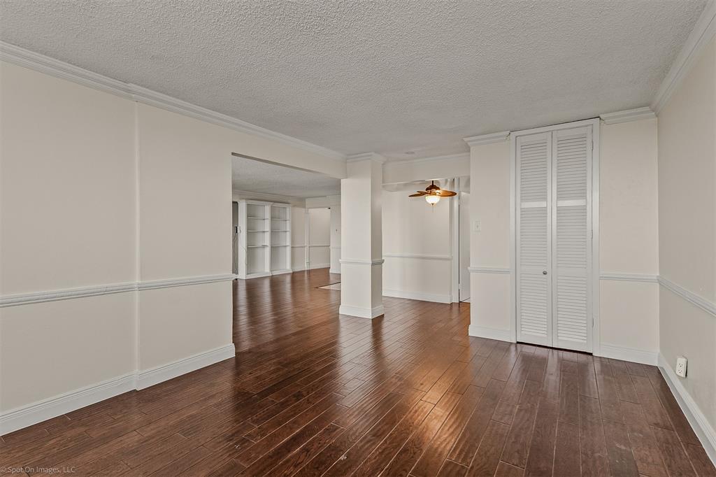 Twenty-One Turtle Creek - Residential