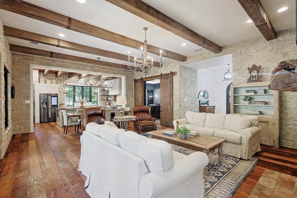 Hat Creek Estates - Residential