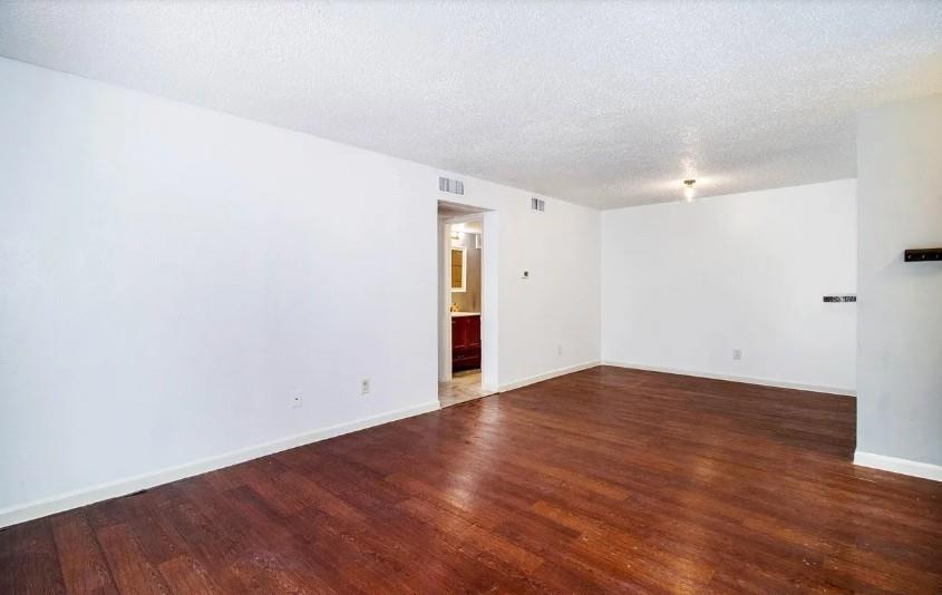Windtree Condos - Residential