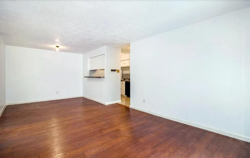 Windtree Condos - Residential