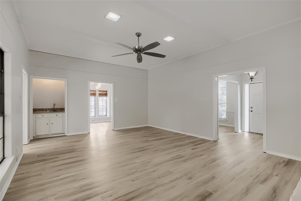 College Park Sec 02 - Residential