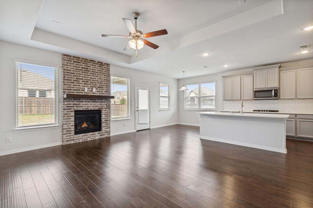 ARROW BROOKE PHASE 1A - Residential Lease