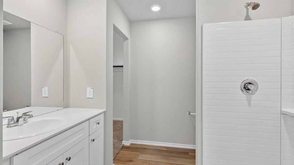 Hickory Grove - Residential