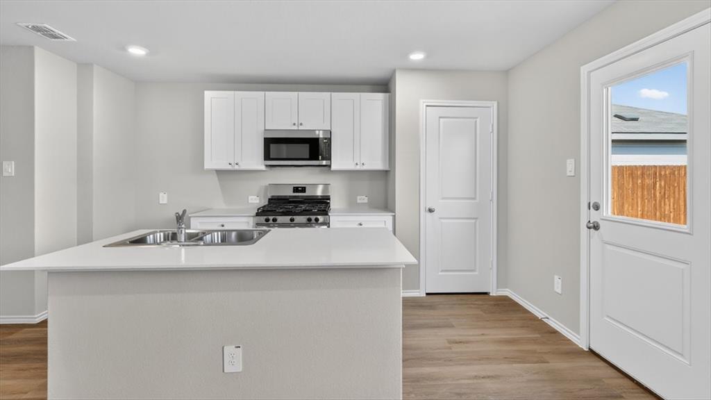 Hickory Grove - Residential