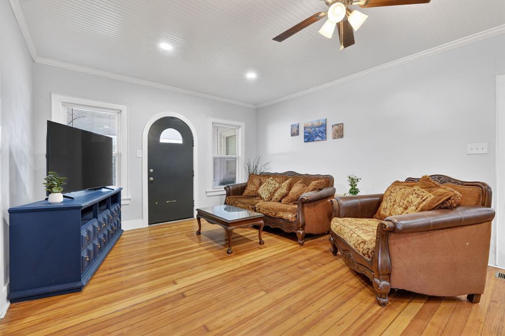 Lynch - Residential
