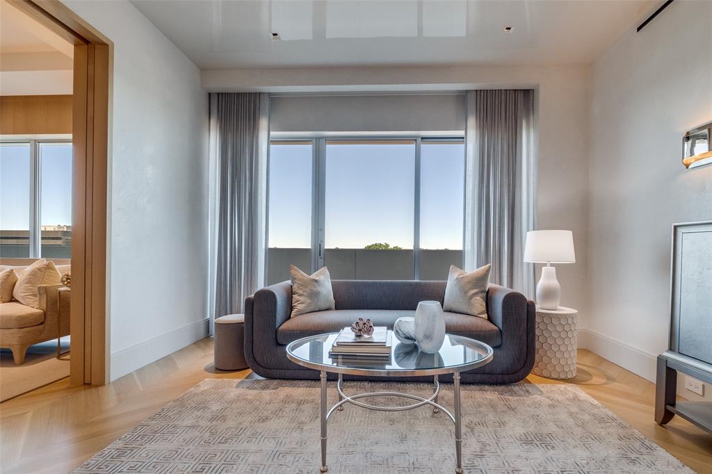 Gold Crest Condo - Residential