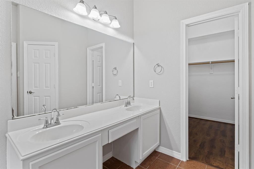Westover Village Estates Ph - Residential