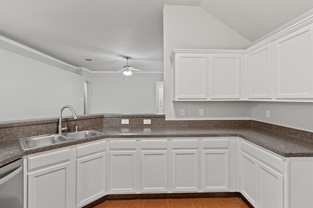 Westover Village Estates Ph - Residential