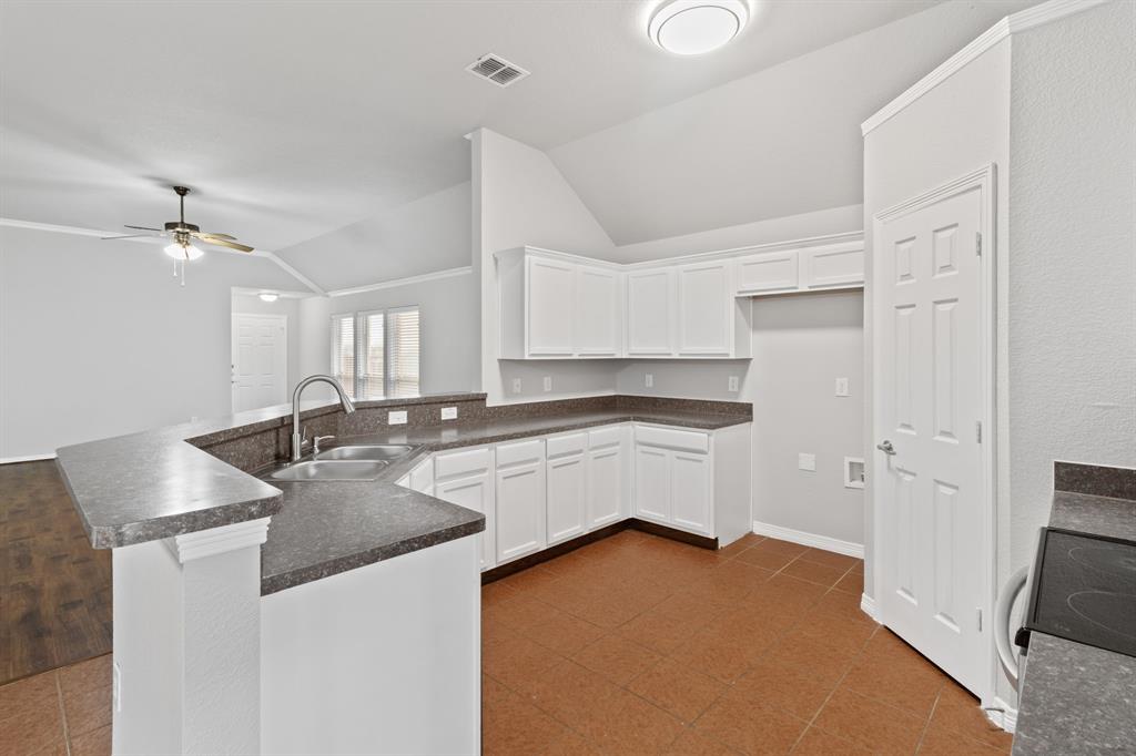Westover Village Estates Ph - Residential