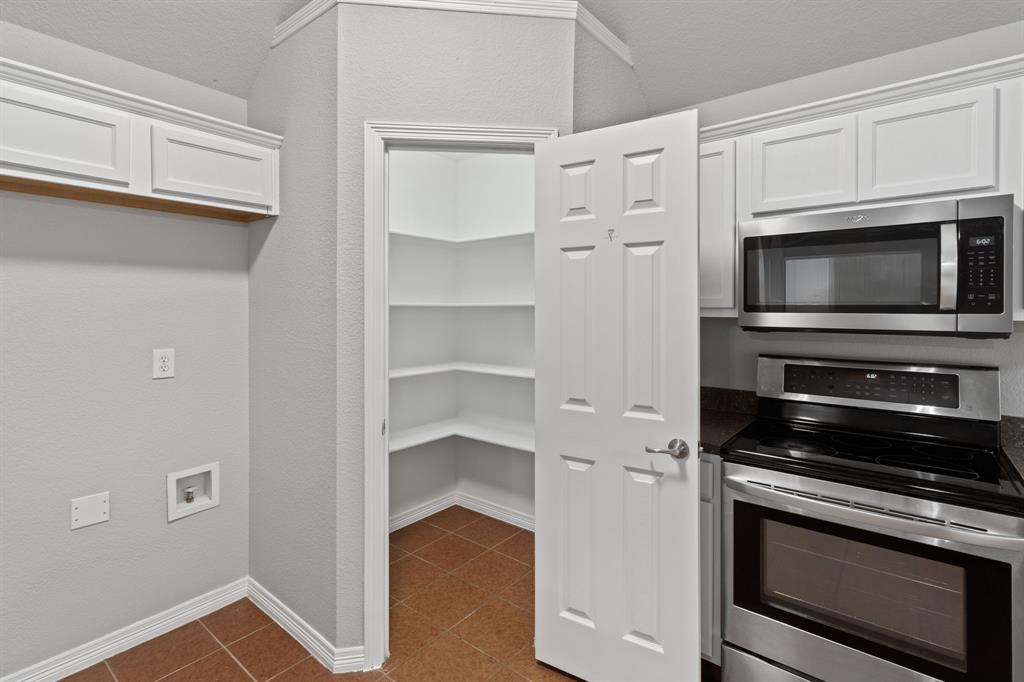 Westover Village Estates Ph - Residential