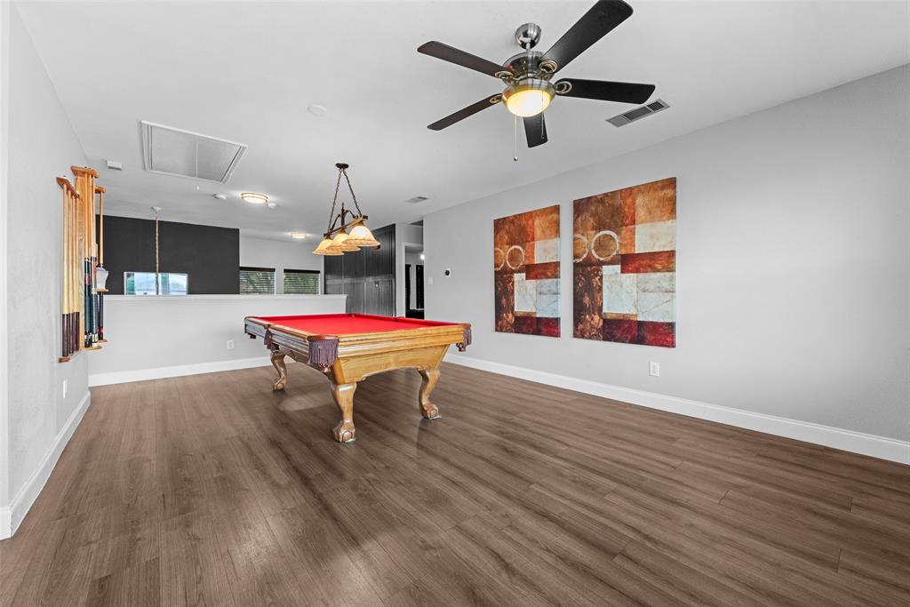 Cedar Wood Place - Residential