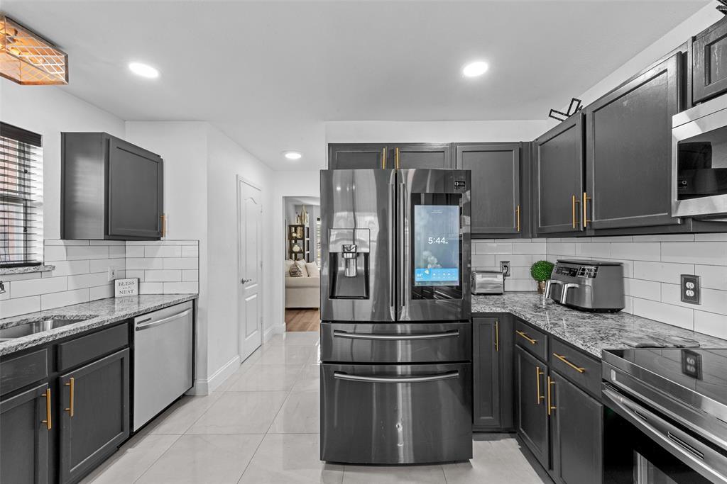 Cedar Wood Place - Residential