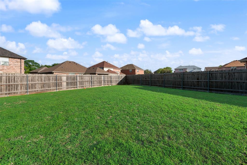 Cedar Wood Place - Residential