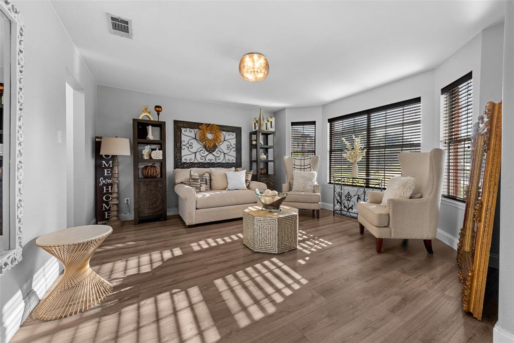 Cedar Wood Place - Residential
