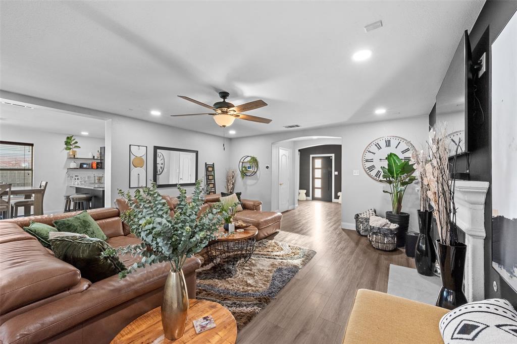 Cedar Wood Place - Residential