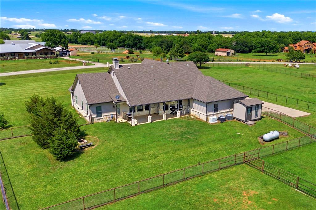 Horseshoe Nail Ranch - Residential