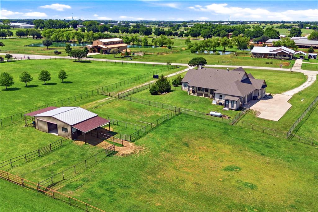 Horseshoe Nail Ranch - Residential