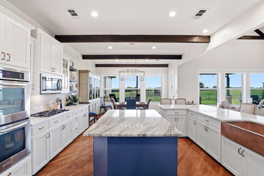 Horseshoe Nail Ranch - Residential