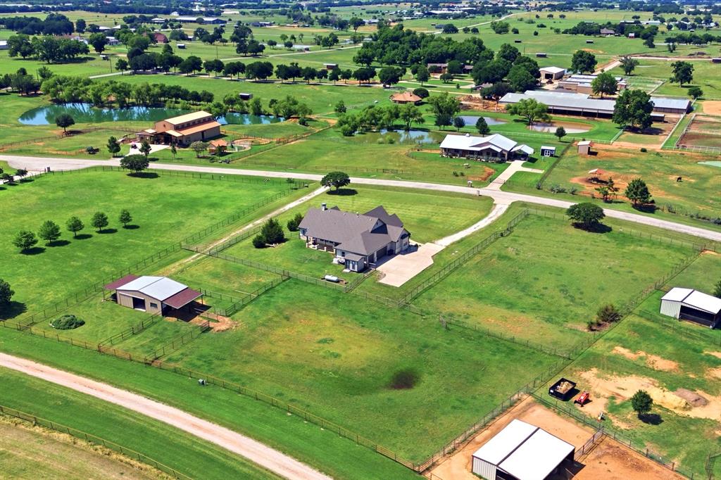 Horseshoe Nail Ranch - Residential