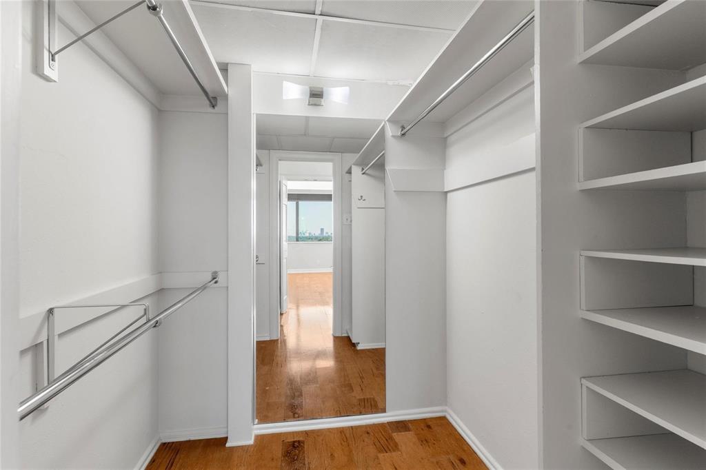 Athena Condo - Residential