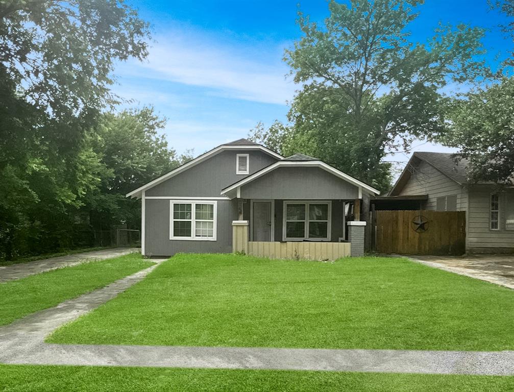 Located in a quiet, established area this property presents an excellent opportunity. Conveniently situated near major highways, shopping, dining, and schools, the location supports strong rental demand while offering the appeal of a peaceful residential setting. A solid opportunity in a desirable area—schedule your showing today. To help visualize this home’s layout and showcase its potential, virtual furnishings may have been added to some of the photos included in this listing.