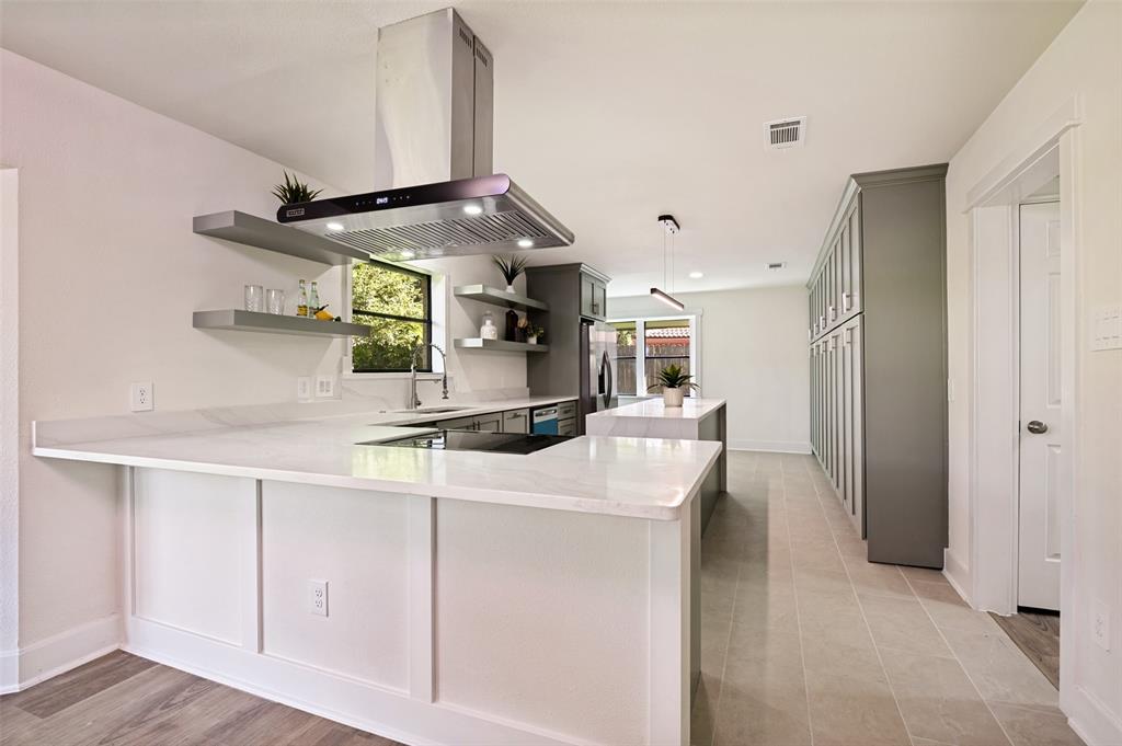 Enchanted Lake Estate - Residential