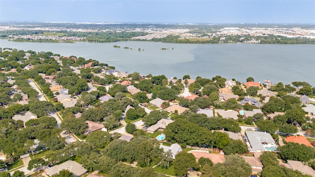 Enchanted Lake Estate - Residential