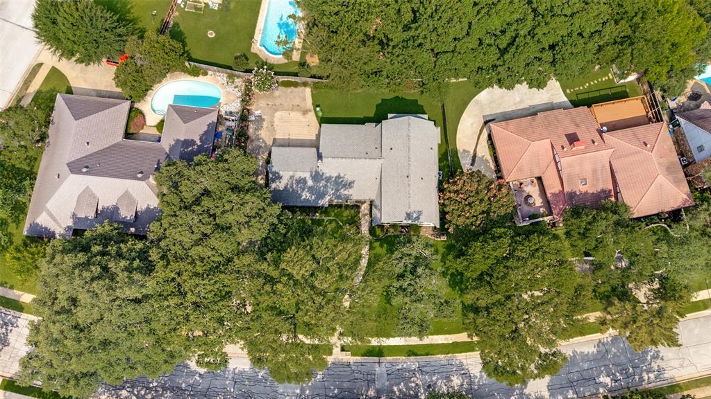 Enchanted Lake Estate - Residential