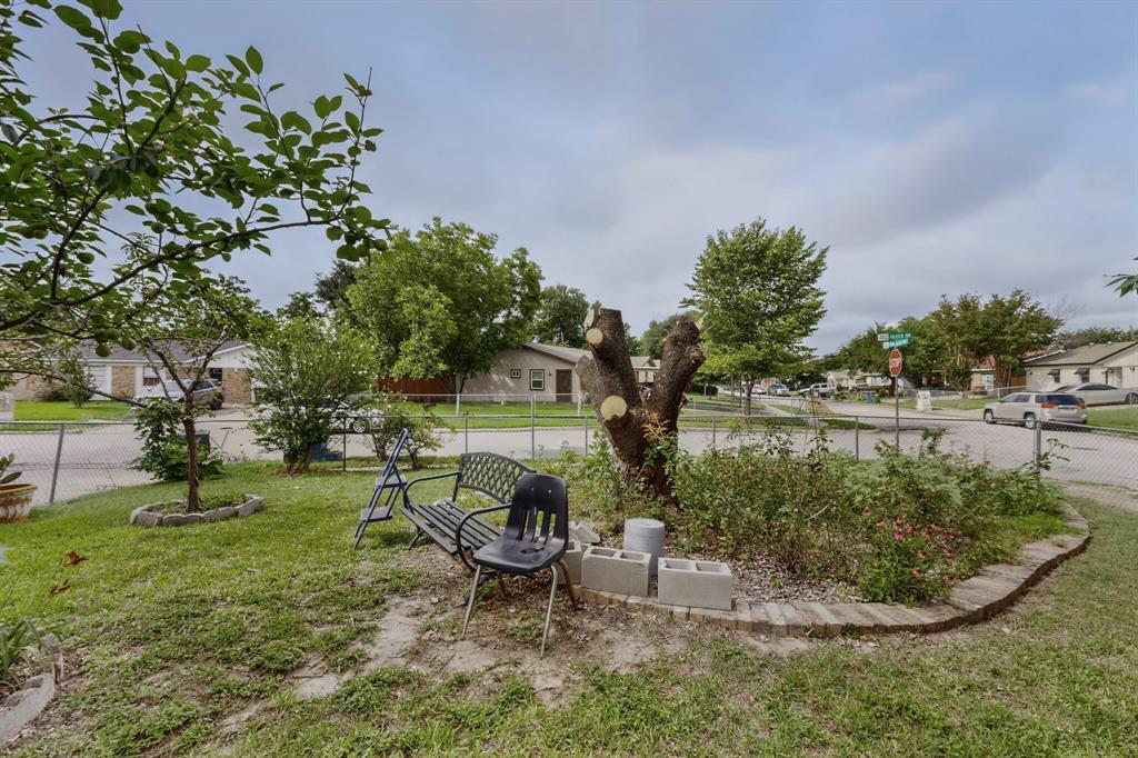 Freeway East Rev - Residential