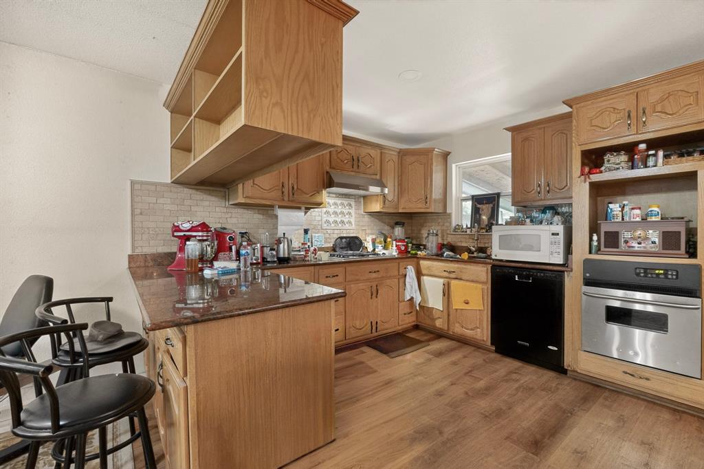 Freeway East Rev - Residential