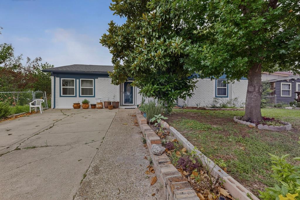 Freeway East Rev - Residential