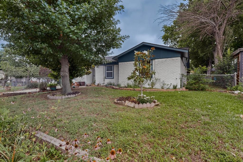 Freeway East Rev - Residential