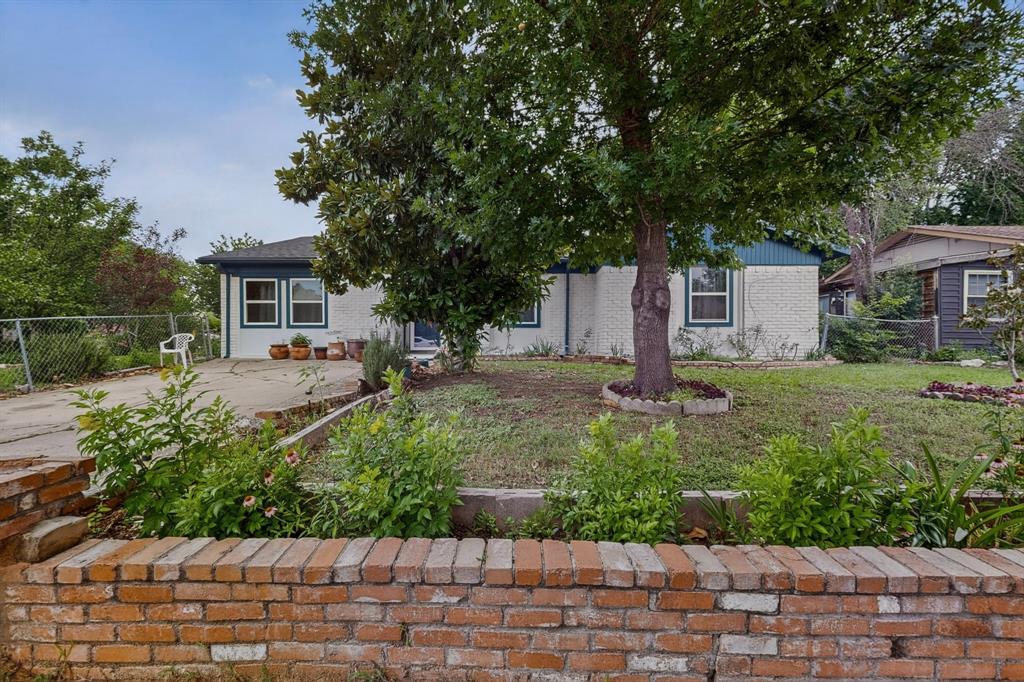 Freeway East Rev - Residential