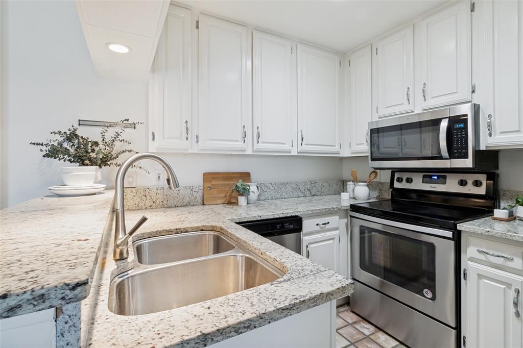Rawlins Park Condo - Residential