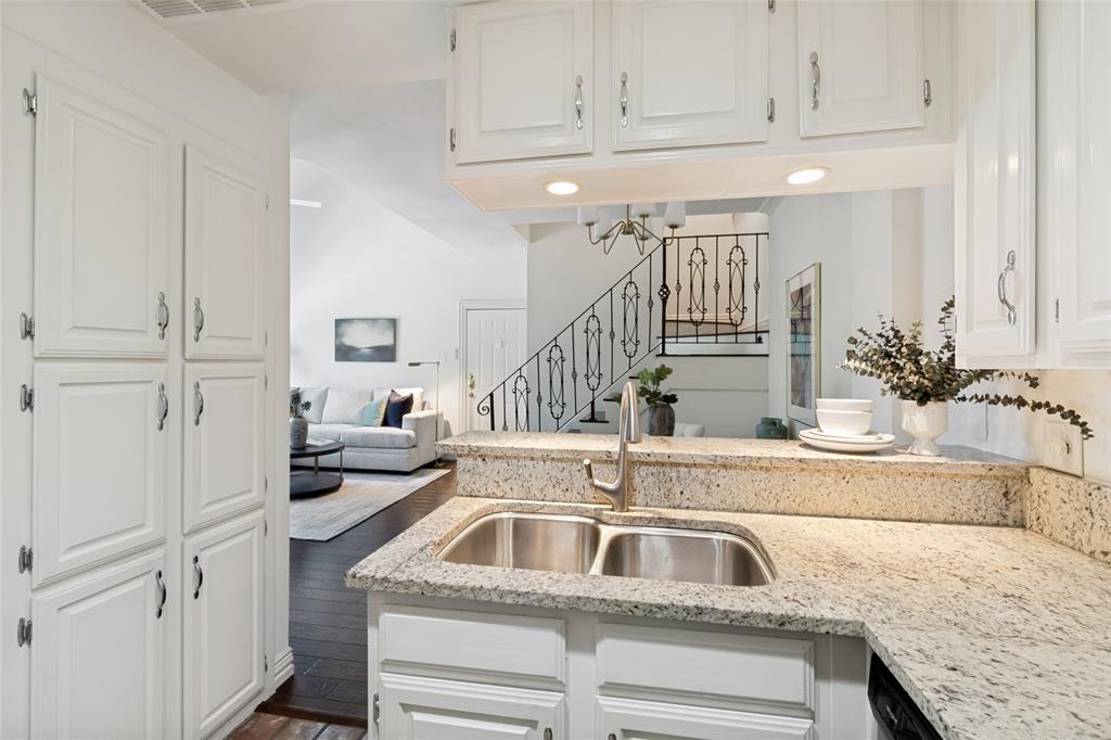 Rawlins Park Condo - Residential