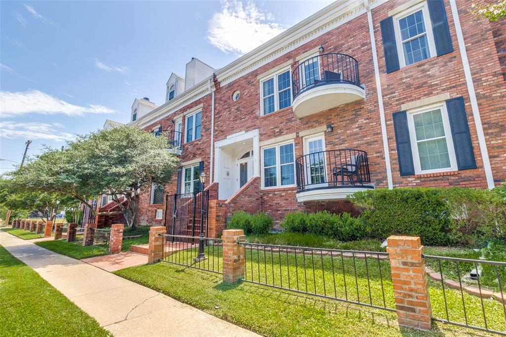 Enjoy a low-maintenance, lock-and-leave lifestyle in the heart of Oak Lawn. Near the popular shops and restaurants along Lemmon Avenue. This 2-bedroom, 1 full bath, 1 half bath condo offers a flexible floor plan with an open kitchen, dining, and living area, plus a private balcony. The secondary bedroom is well-suited as a home office or study, while an additional bonus space upstairs provides the perfect spot for a home gym, yoga studio, extra storage, or hobby room. Gated entrances, secured underground parking, and a dedicated storage unit add everyday convenience.