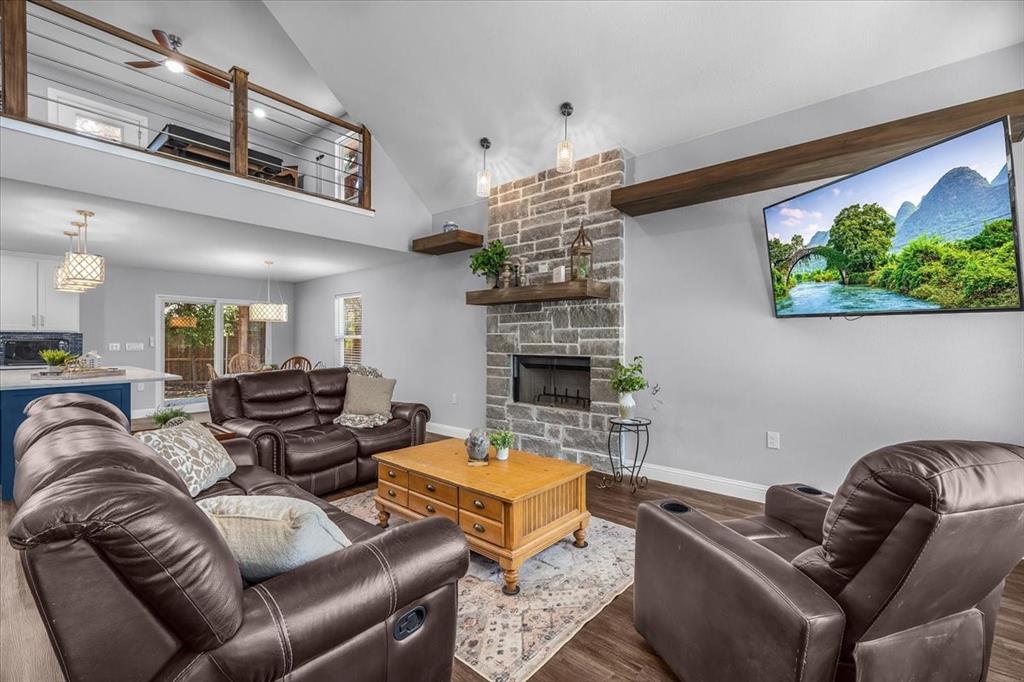 Canyon Creek III - Residential