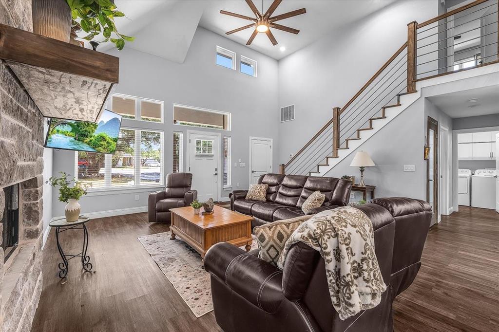 Canyon Creek III - Residential