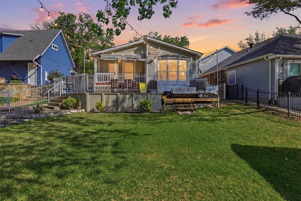 Welcome to 1105 E Lake Drive, its a charming 3 bedroom, 2 bathroom water front retreat nestled along a peaceful canal. The drive in offers a serene escape but just minutes from town! With its cozy charm and inviting layout, this home is perfect for those who love peaceful views and laid-back living. Enjoy your days on the water, soaking in the sun, entertaining outdoors, or soaking in the calm surroundings. Cute, comfortable and ready for new owners!
