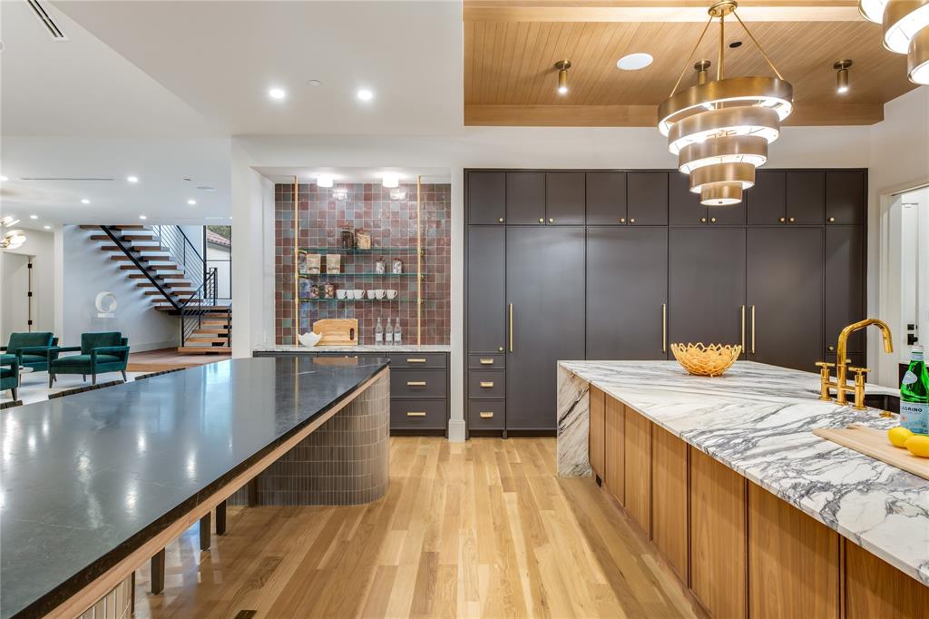 Hillcrest Park - Residential