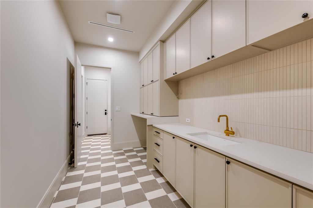 Hillcrest Park - Residential