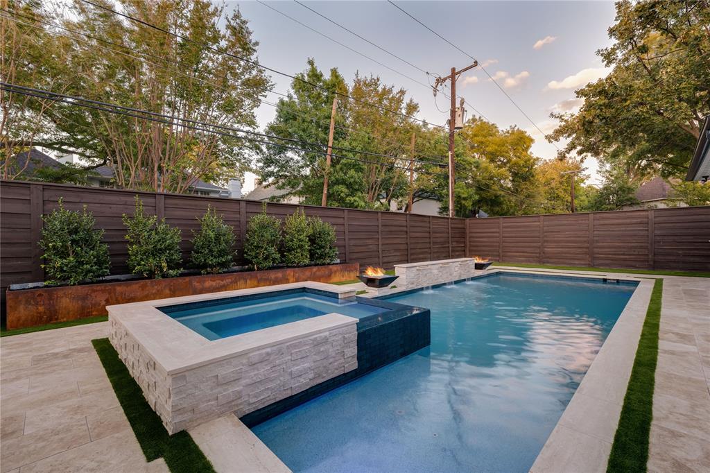 Hillcrest Park - Residential