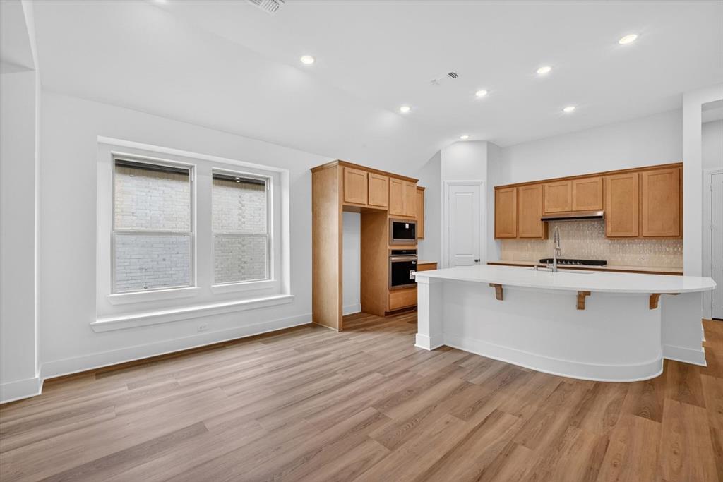 Gateway Village - The Reserve - Residential