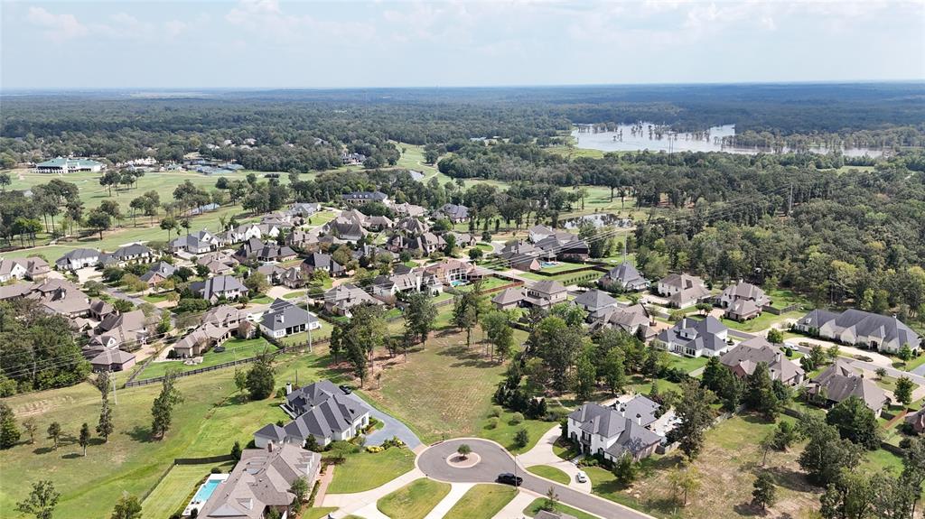 Southern Trace - Land