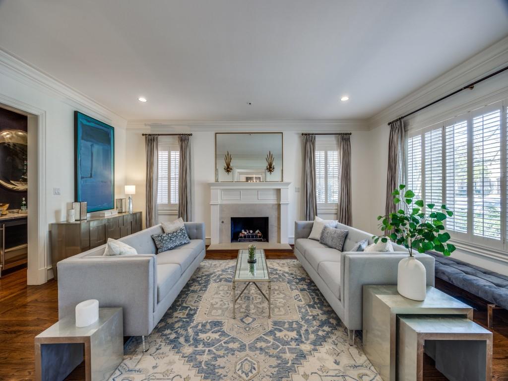 Windsor Place - Residential